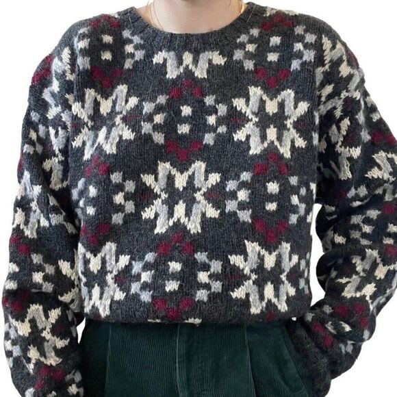 Vintage 1990s Embassy Row Hand Knit Snowflake Wool Chunky Overszied Sweater Sz L - Picture 1 of 6